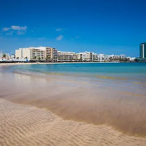 Apartamento Vivienda En De 4, Arrecife (Lanzarote)